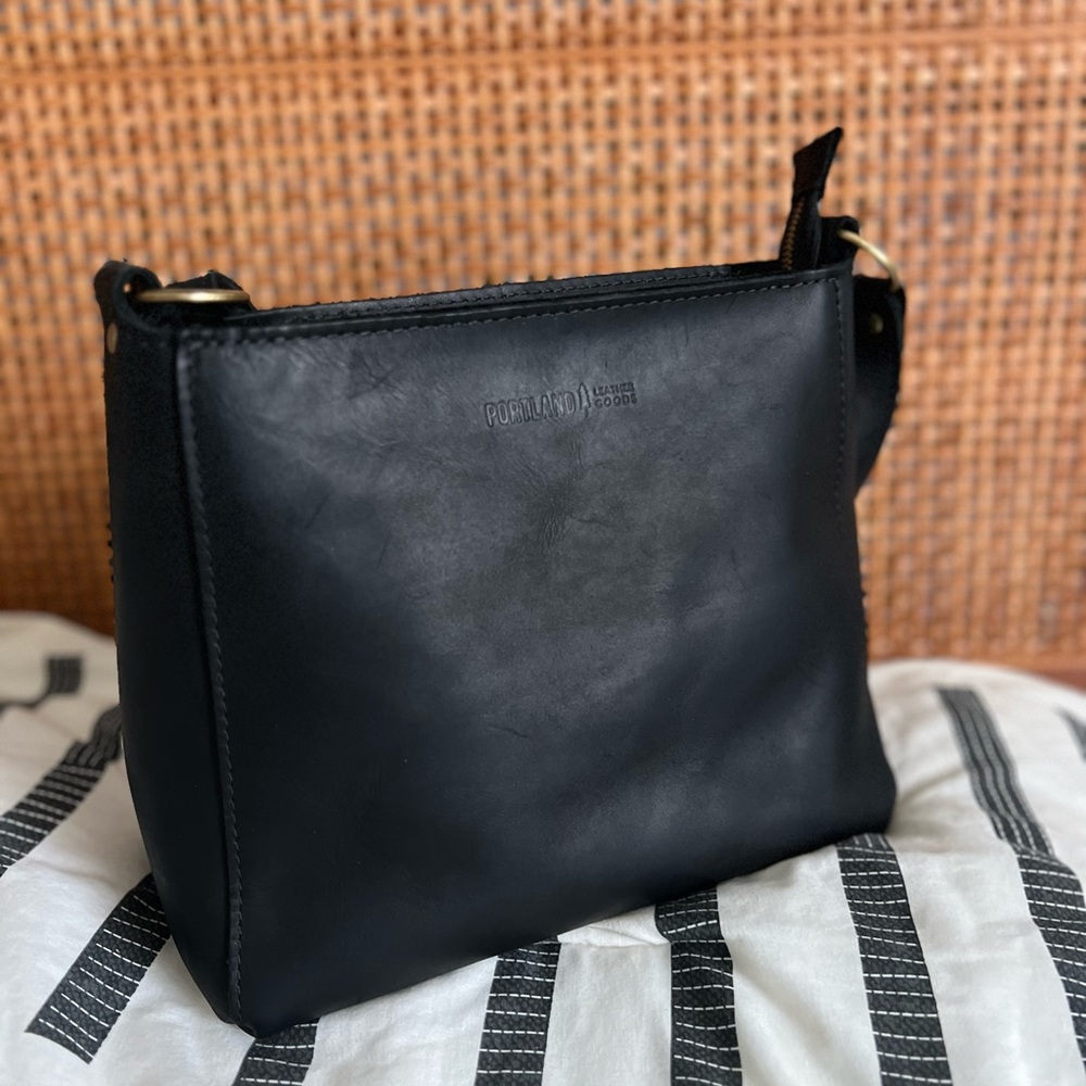 Portland Leather’s Triangle Shoulder Bag in black